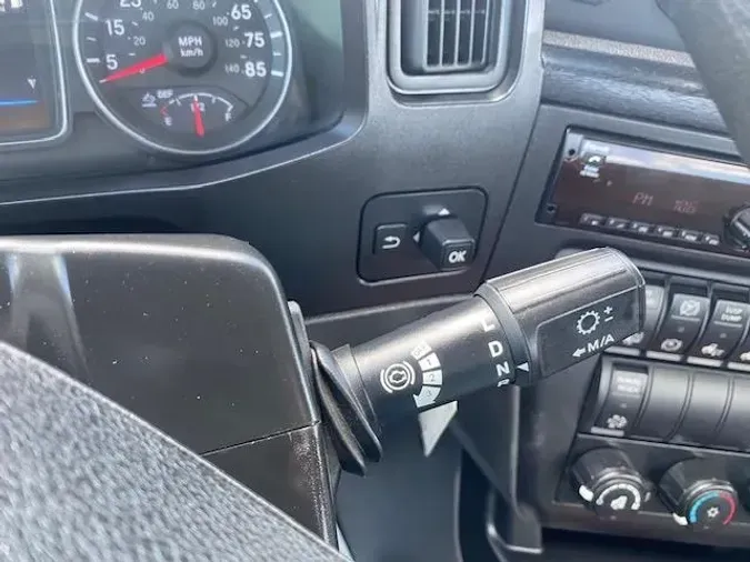 2020 International LT625