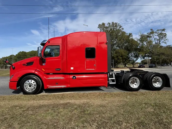 2021 Peterbilt 579