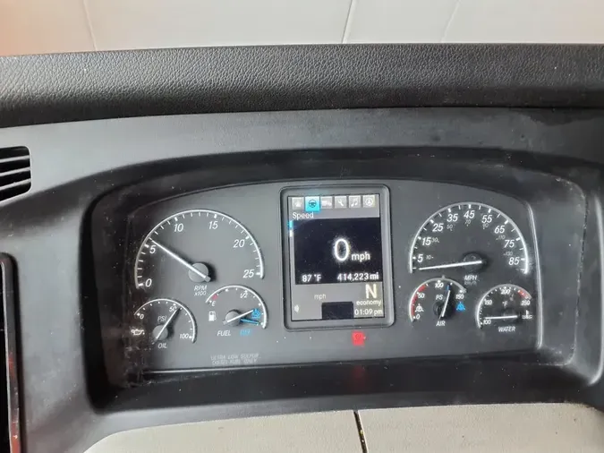 2019 FREIGHTLINER NEW CASCADIA PX12664