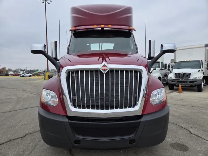 2019 International LT625