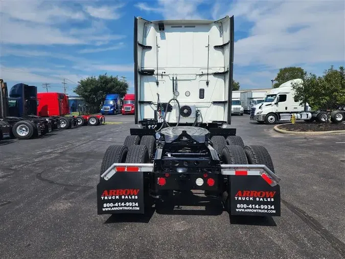2022 INTERNATIONAL LT