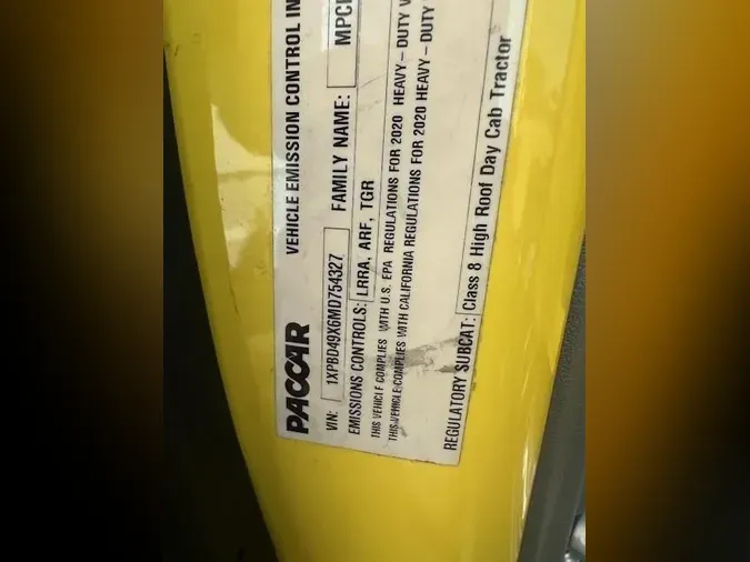 2021 Peterbilt 579