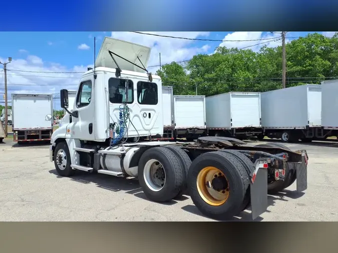 2019 FREIGHTLINER/MERCEDES CASCADIA 1257f901ff1c2a96b2498997b8e5b8466d2