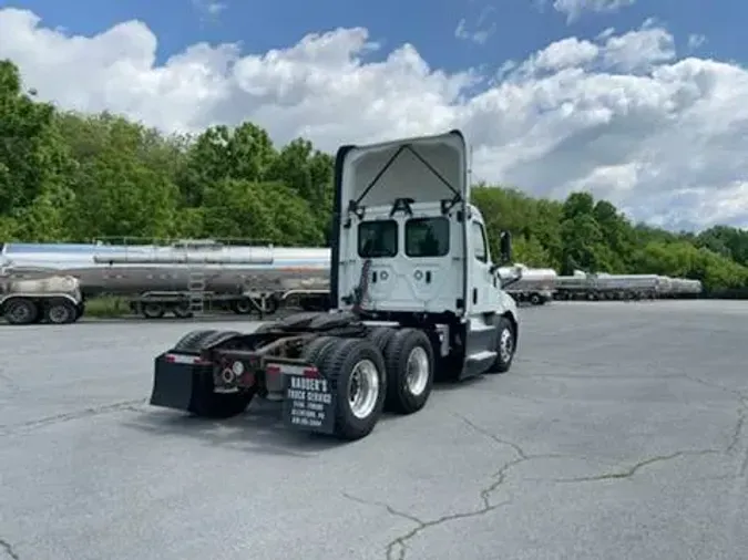 2019 Freightliner Cascadia