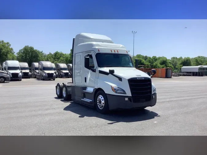 2021 Freightliner Cascadia 1267f91c06b2e99ebf2f3924ff5e31f6497