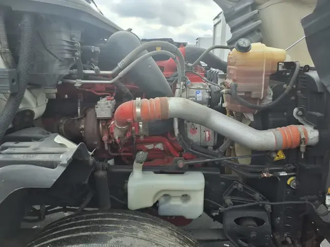 2019 NAVISTAR INTERNATIONAL LT625 DAYCAB T/A