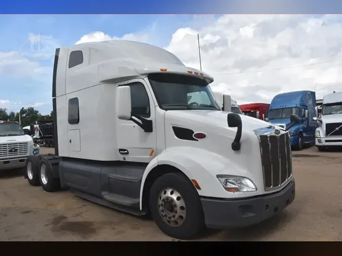 2020 PETERBILT 579