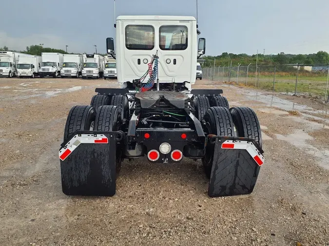 2019 FREIGHTLINER/MERCEDES CASCADIA 125