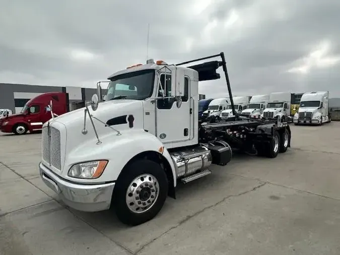 2016 Kenworth T370