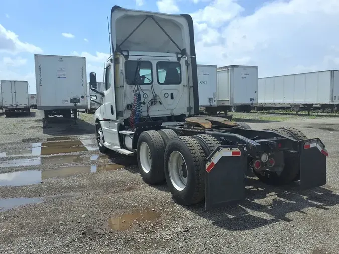 2021 FREIGHTLINER/MERCEDES NEW CASCADIA PX126647fa1441b44ad85e773830fbf936591be
