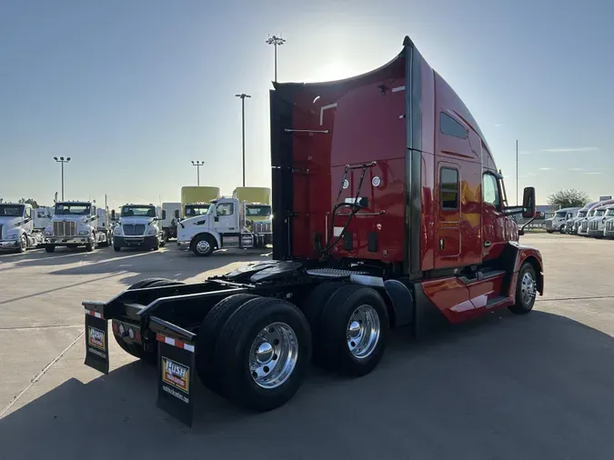 2024 Kenworth T680