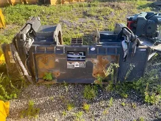 2019 Bradco SSL 76" SCRAP GRAPPLE