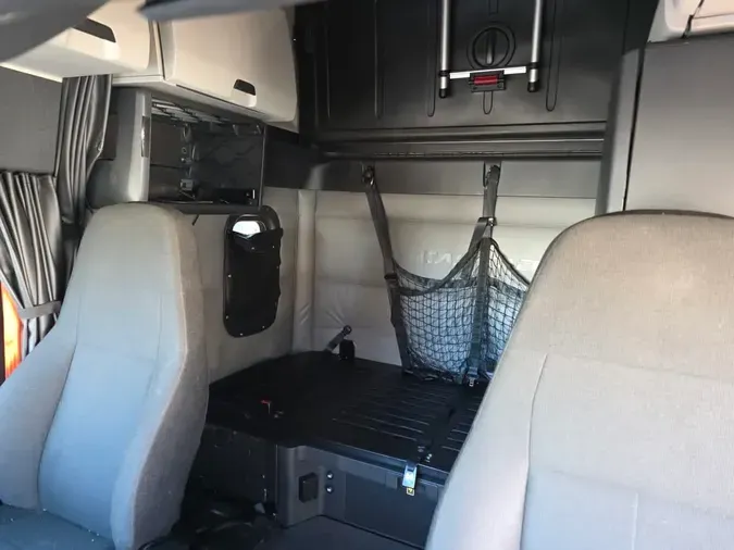 2021 FREIGHTLINER/MERCEDES NEW CASCADIA PX126647fa999e1acf3eb3cea3a28f7d44dc741