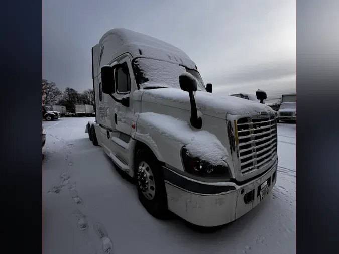 2019 FREIGHTLINER/MERCEDES CASCADIA 125