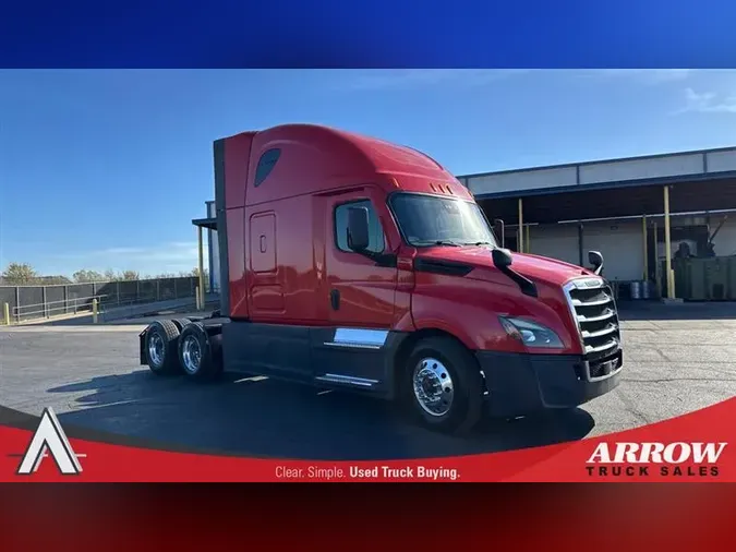 2021 FREIGHTLINER CA126