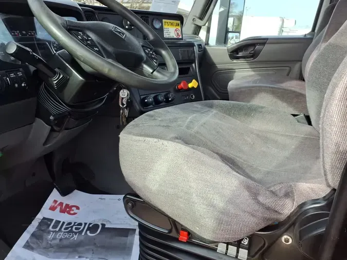 2020 NAVISTAR INTERNATIONAL RH613 DAYCAB T/A