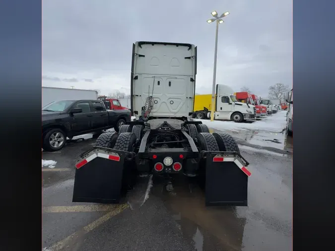 2020 FREIGHTLINER/MERCEDES NEW CASCADIA PX12664