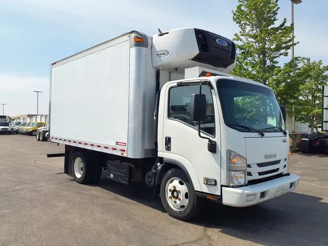 2019 ISUZU NRR