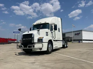 2020 MACK AN64T70