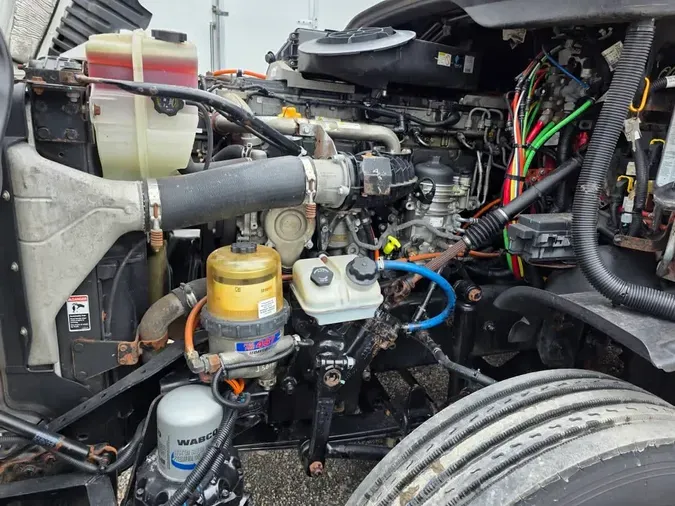 2018 FREIGHTLINER CASCADIA 125