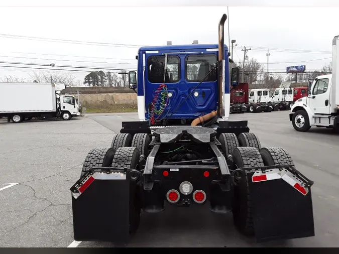 2019 FREIGHTLINER/MERCEDES CASCADIA 125