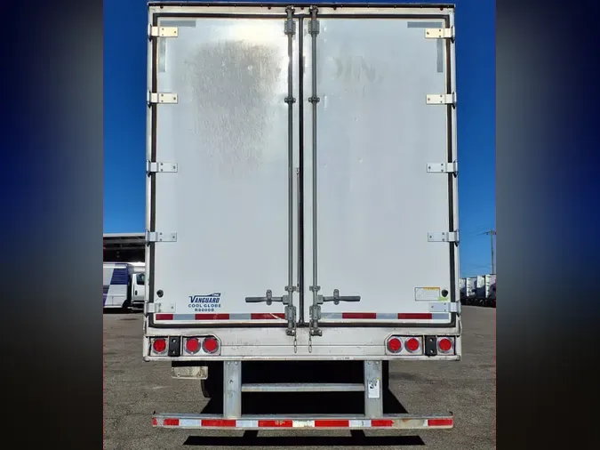 2016 VANGUARD TRAILER CORP R8000B 53/102/162