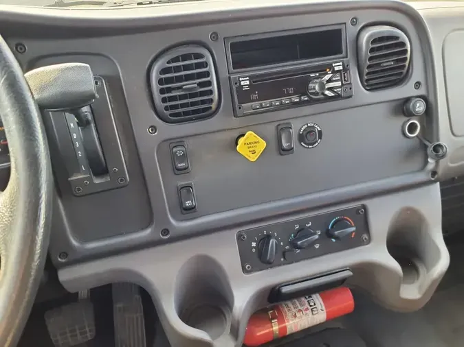 2018 FREIGHTLINER/MERCEDES M2 1067fc1bb81e0eefc1510ca4442fc041596