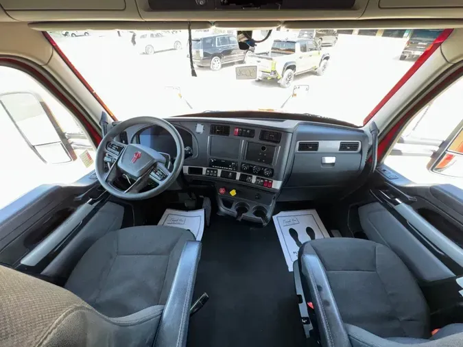 2022 KENWORTH T680