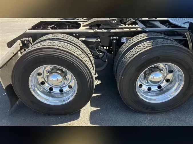 2021 KENWORTH T680
