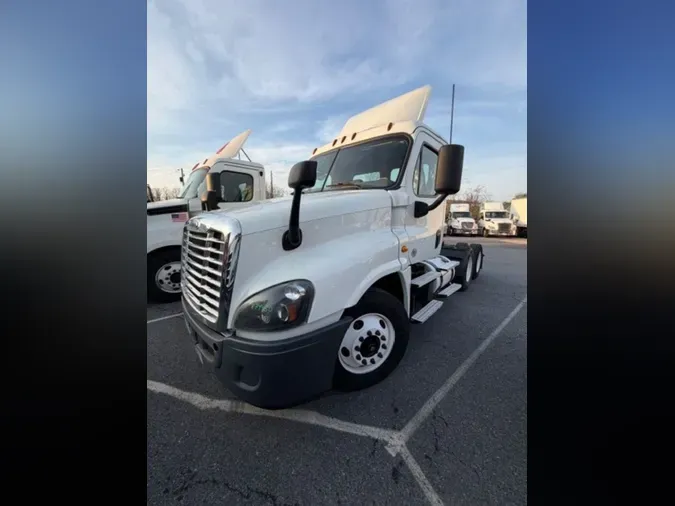 2019 FREIGHTLINER/MERCEDES CASCADIA 1257fd1537c158e9132c8d4b52477b52c28