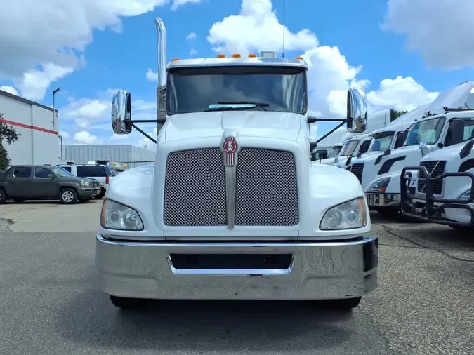 2020 KENWORTH TRUCKS T370