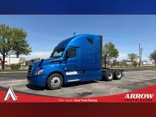 2021 FREIGHTLINER CA126