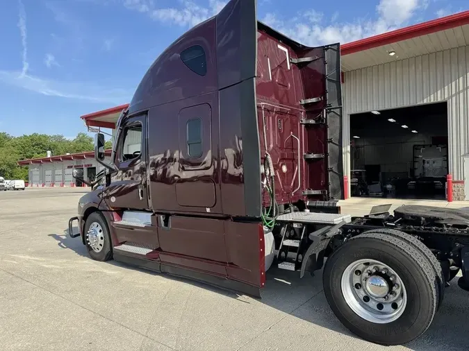 2024 Freightliner CASCADIA 1267fd6bd5e9dc53963591fff76e70373d3