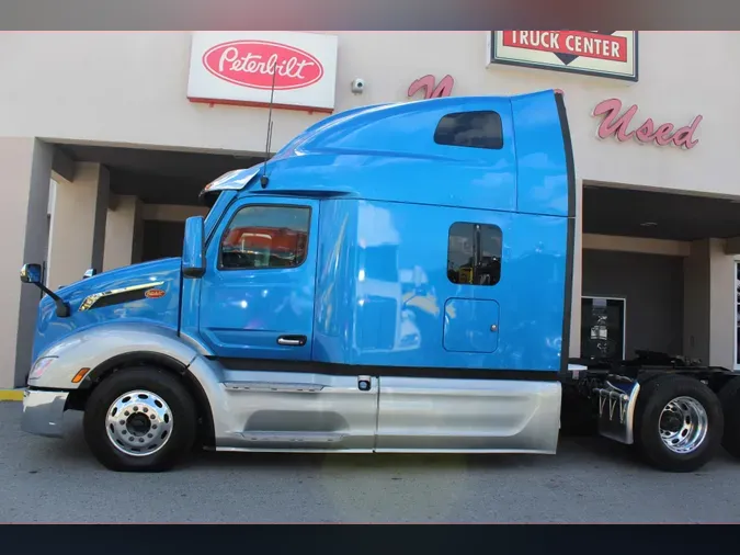 2023 Peterbilt 579