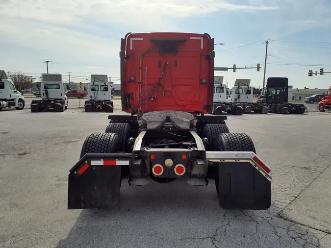 2019 FREIGHTLINER/MERCEDES CASCADIA 125