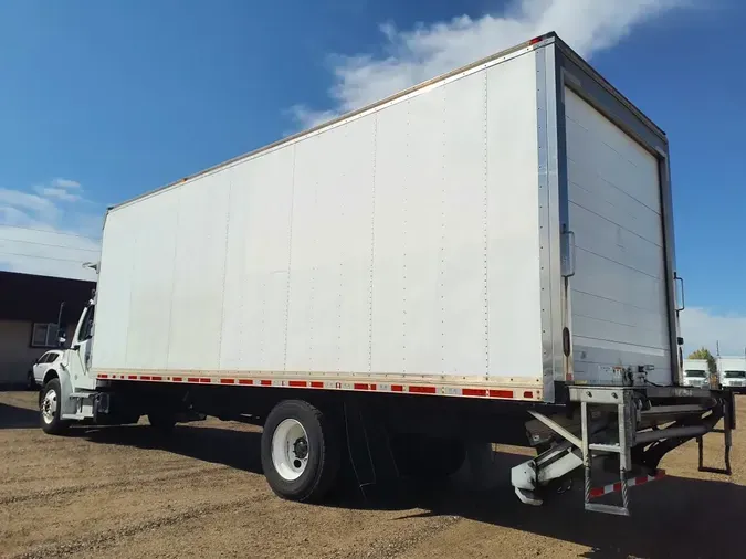 2018 FREIGHTLINER/MERCEDES M2 106