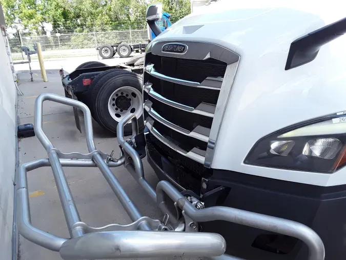 2021 FREIGHTLINER/MERCEDES NEW CASCADIA PX12664