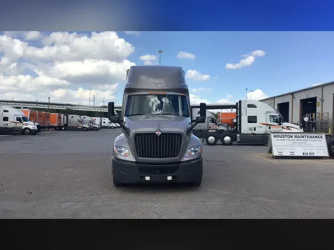 2022 International LT7fe927d29706056dbba16a90a7e826a7