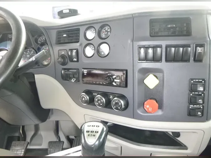2019 Peterbilt 579