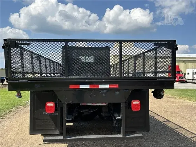 2012 PETERBILT 348