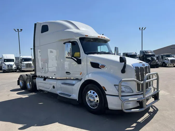 2021 Peterbilt 579