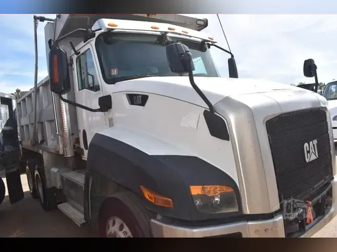 2014 CATERPILLAR CT660S