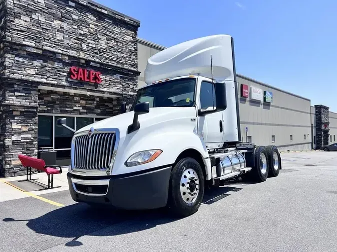 2020 International LT625