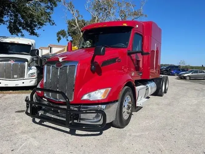 2022 Peterbilt 579
