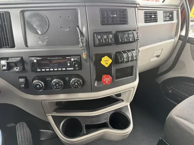 2022 Peterbilt 579