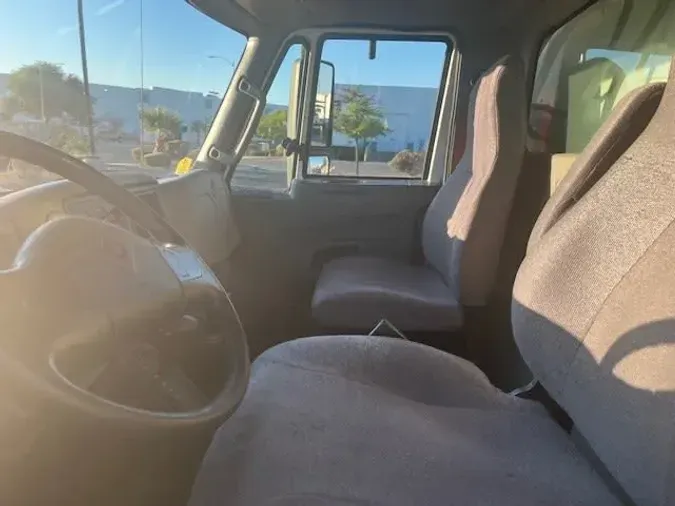 2019 NAVISTAR INTERNATIONAL 4300