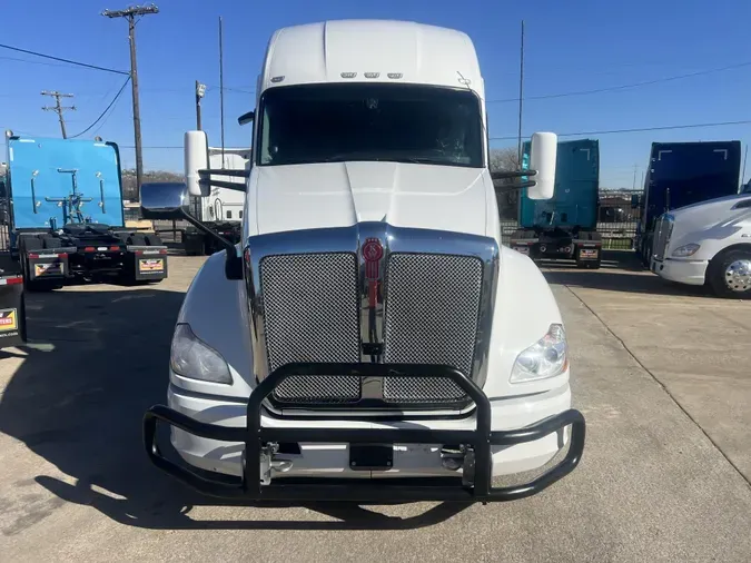 2021 Kenworth T680