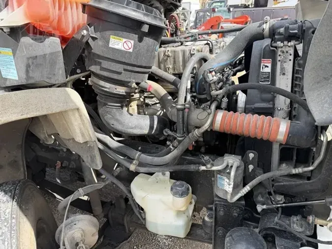 2020 FREIGHTLINER BUSINESS CLASS M2 106