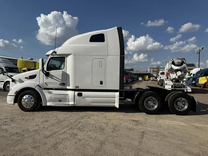 2022 Peterbilt 579
