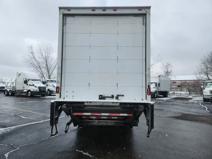 2019 FREIGHTLINER/MERCEDES M2 106